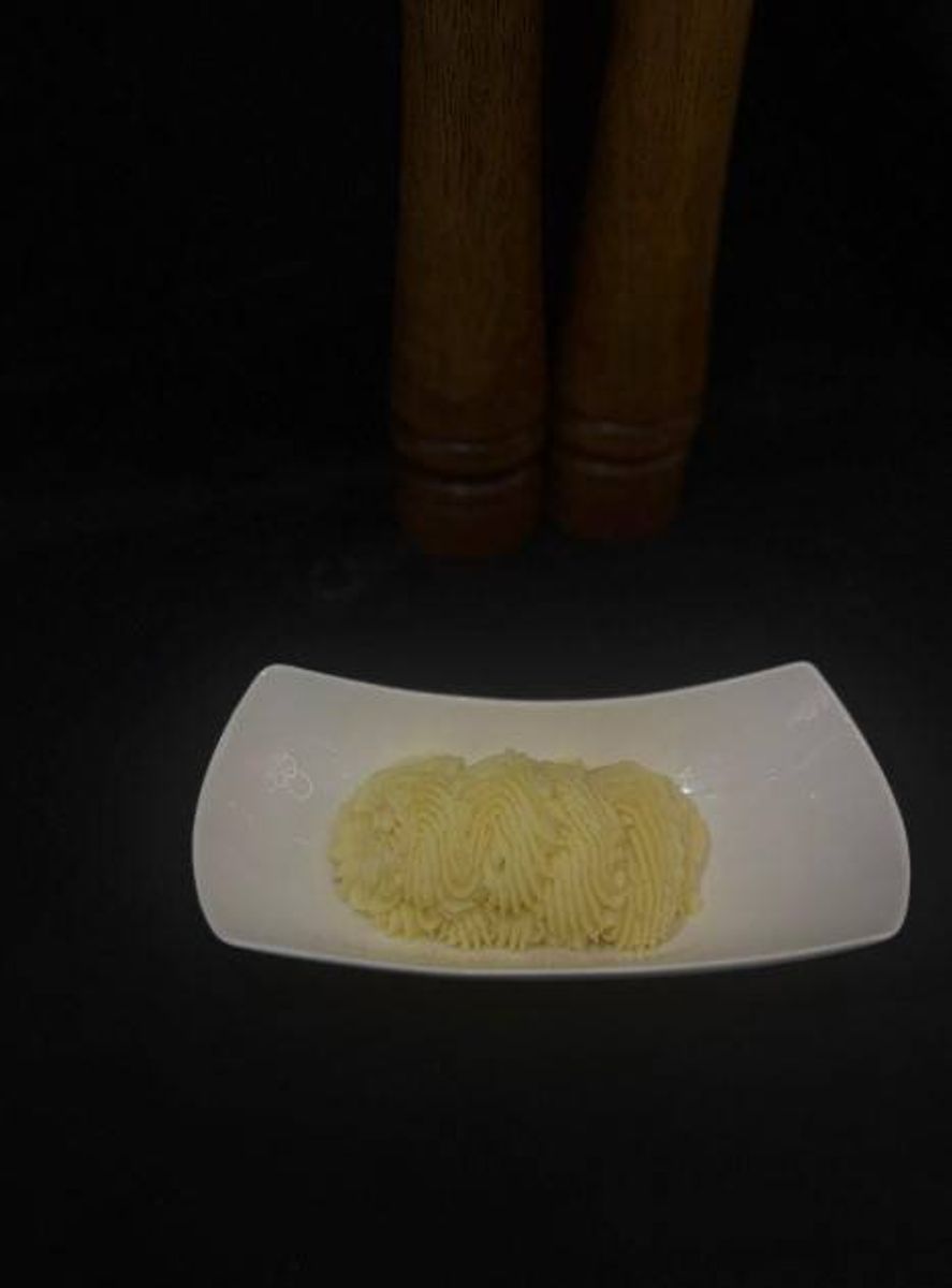 Piure de Cartofi cu Salsa de Trufe